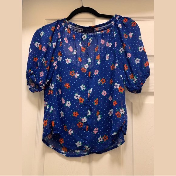 Flowered Hollister blouse - Picture 2 of 2